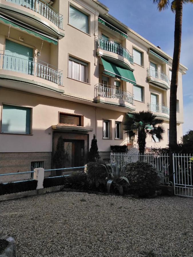La Piccola Florida Apartment ซานเรโม ภายนอก รูปภาพ